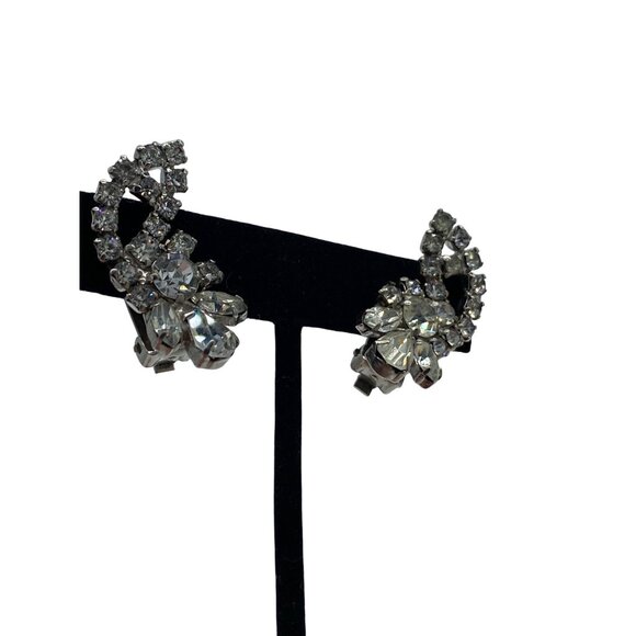 Vintage Rhinestone La Rel Signed Clip On Earrings Crystal Holiday Retro 1-1/2” L - Picture 3 of 9